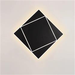 Dakla LED Large Wall Light