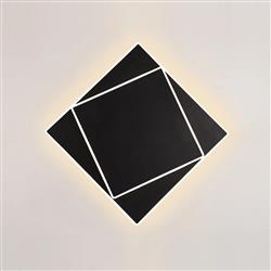 Dakla LED Medium Wall Light
