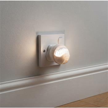 LED White Plugin Night Light 5942WH