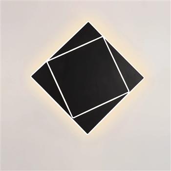 Dakla LED Large Wall Light
