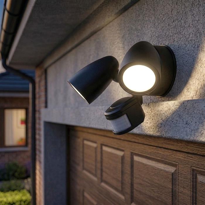 Security Black Dual CCT LED Outdoor PIR Light 2836BK