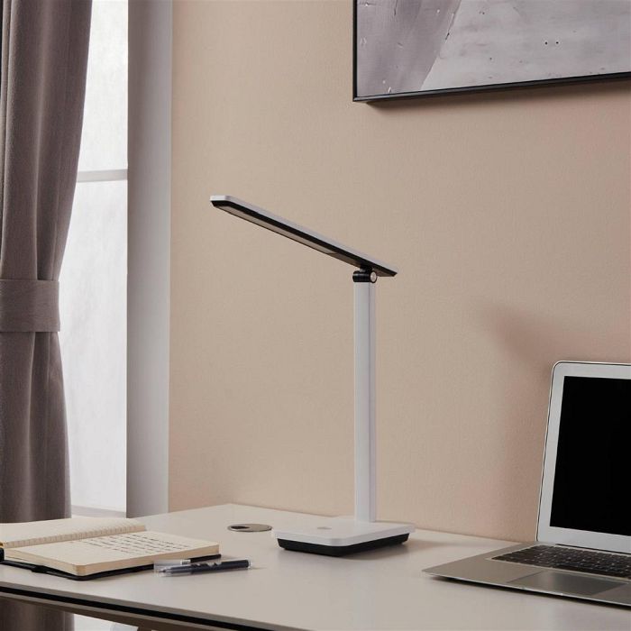 Iniesta LED Black And White USB Table or Reading Lamp 900956