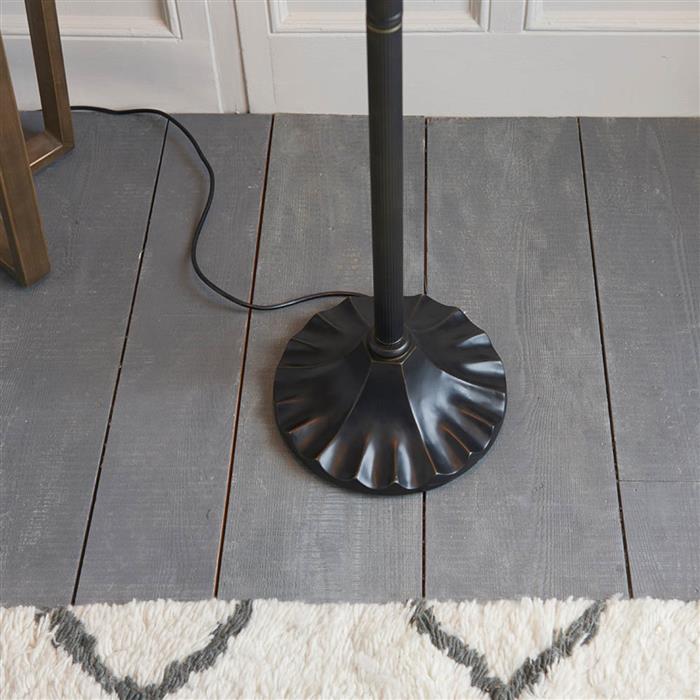Jamelia Tiffany Floor Lamp 64192